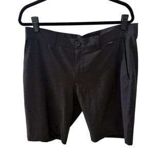 Travis Mathew Hybrid Golf Shorts Size 35 Charcoal Button Closure Belt loops